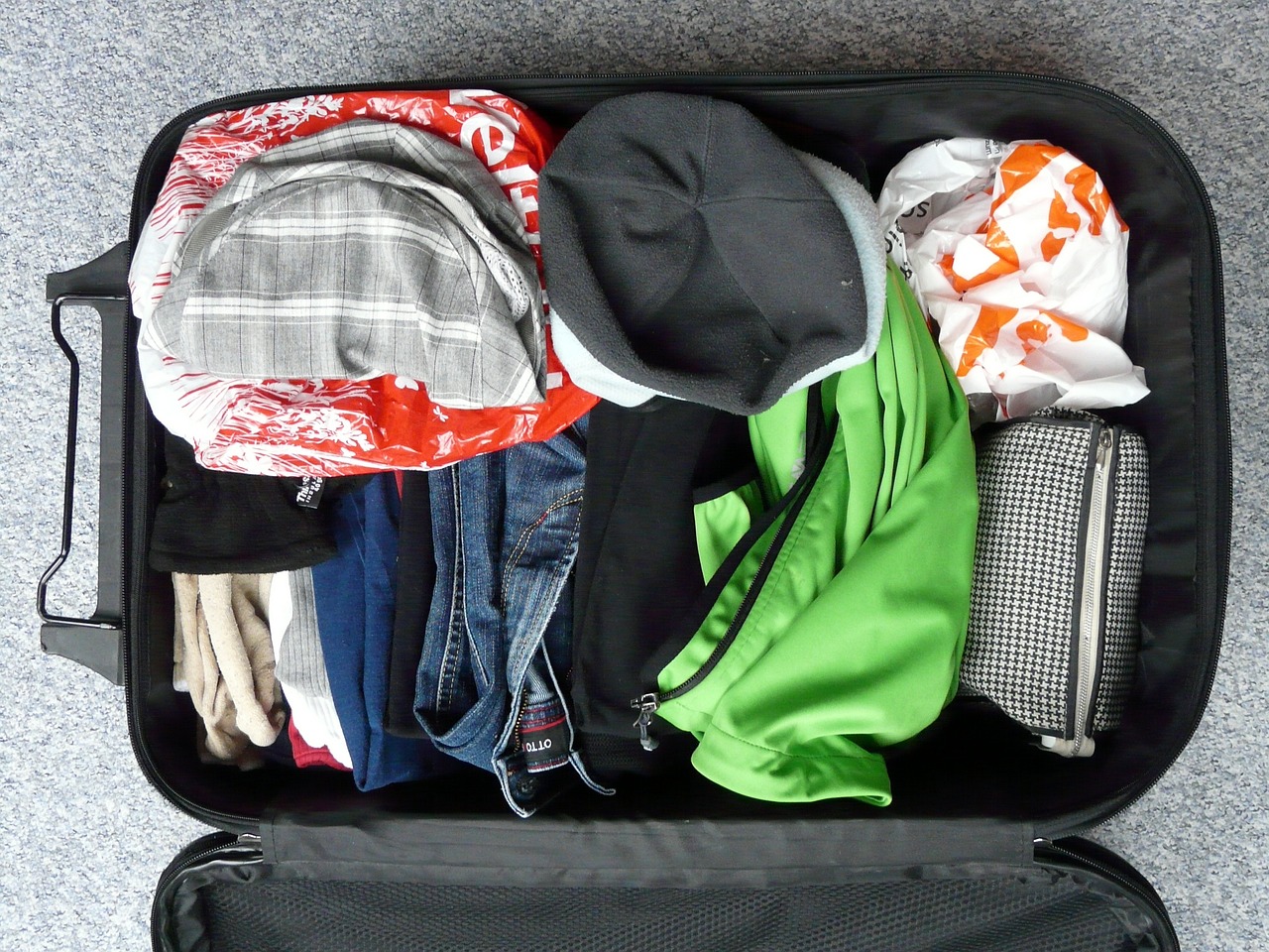 Kündigung und Entlassung bei Urlaubsantritt rasche Hilfe Anwalt für Arbeitsrecht 1010 Wien Dr. Heninger - Experten im Arbeitsrecht